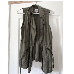Army green vest